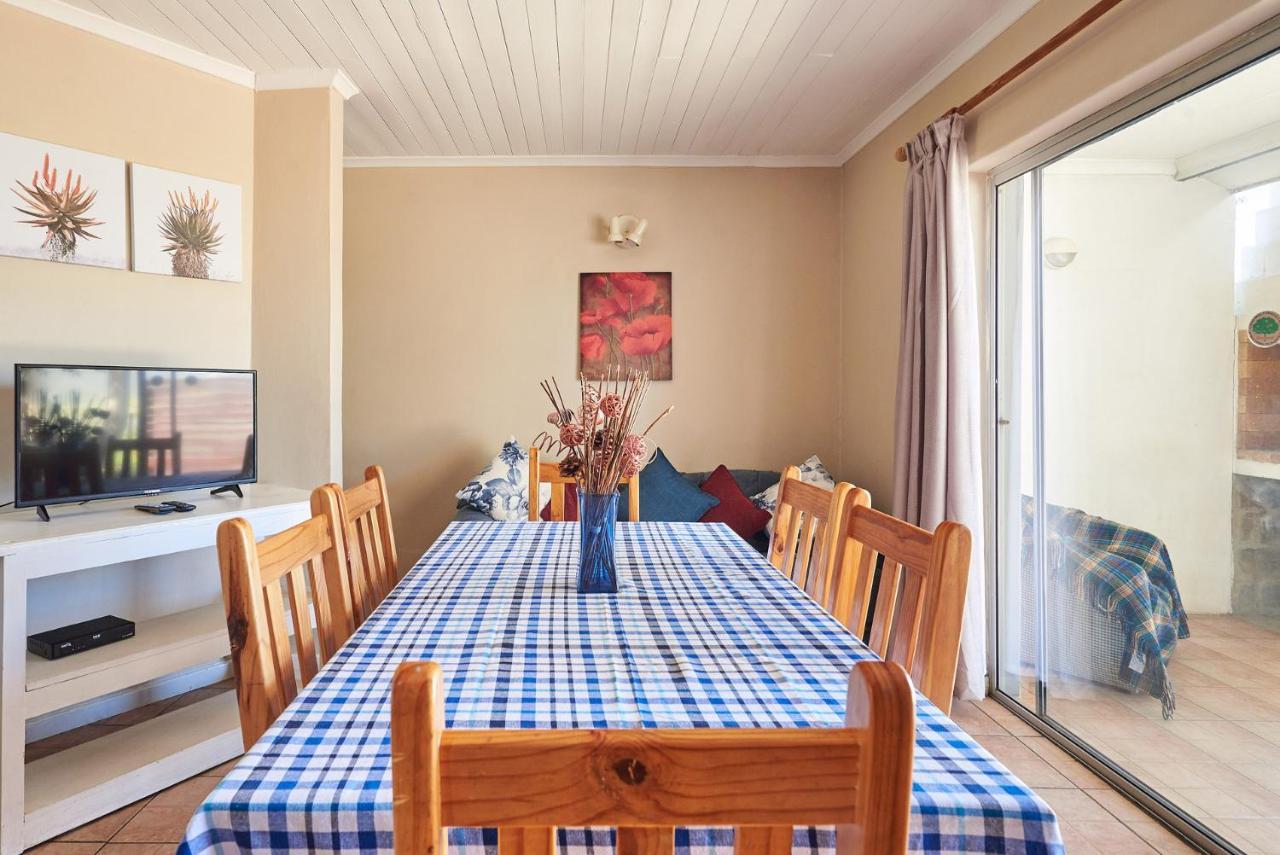 Citrus Creek Chalets Citrusdal Exteriör bild